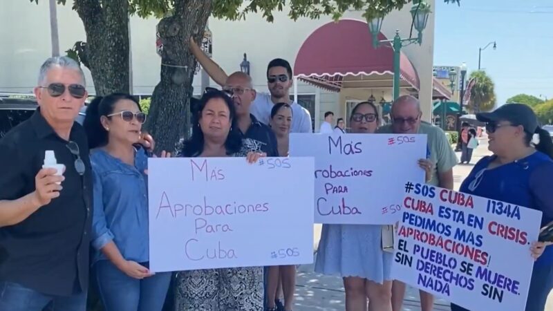 Patrocinadores cubanos en Miami piden acelerar el proceso de casos de parole humanitario (video)